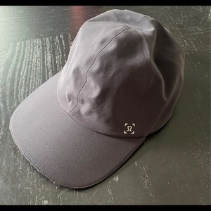 Black Lululemon Hat. Like new